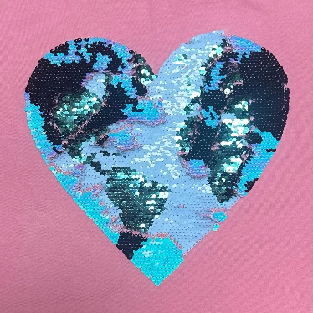 GAP Pink and Blue‎ Heart World Map Flippy Sequin Tee, Size XXL, MSRP $22